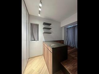 Tung Chung - The Visionary Tower 10 07