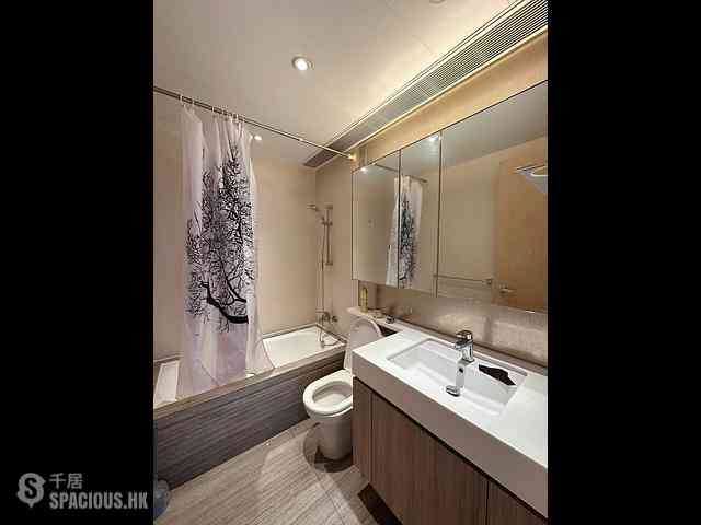 Tung Chung - The Visionary Tower 10 08