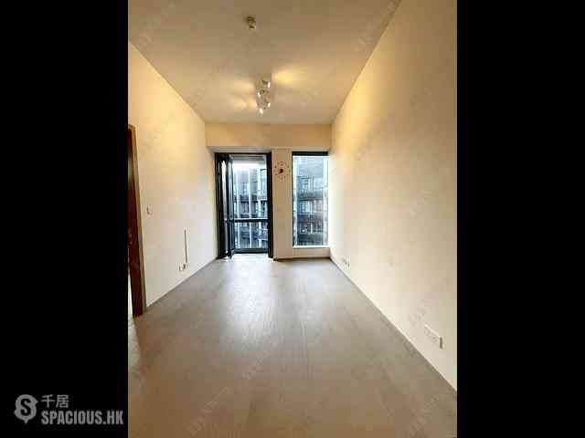 Pak Shek Kok - Ontolo Tower 8B 03