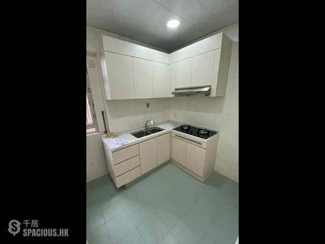 Tai Hang - Winway Court 04