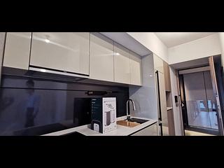 Yuen Long - Atrium House 03