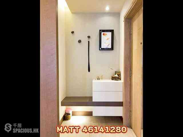 Mid Levels Central - Chenyu Court 05