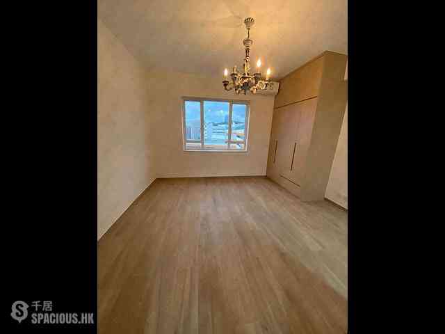 Braemar Hill - Summit Court Block D 08