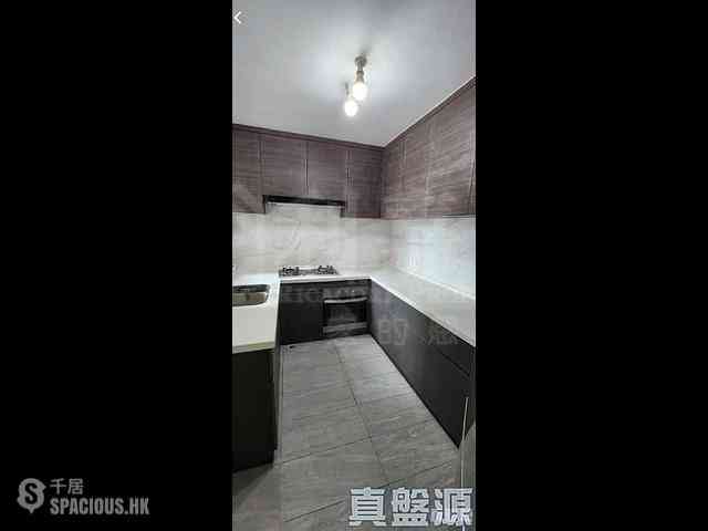 Quarry Bay - The Floridian Block 2 03