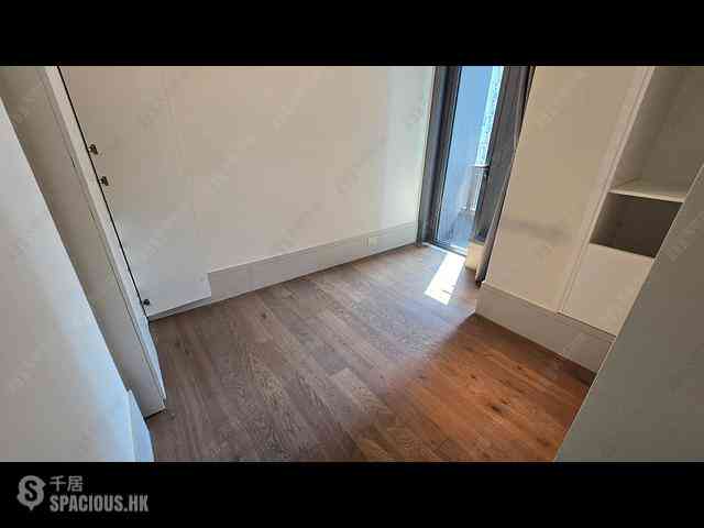 Wan Chai - Eight Star Street 10