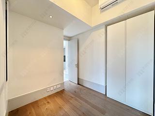 Wan Chai - Eight Star Street 11