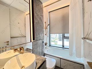 Wan Chai - Eight Star Street 14