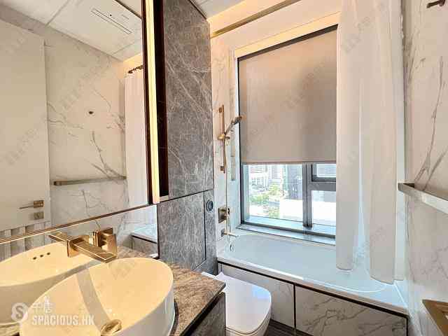 Wan Chai - Eight Star Street 14