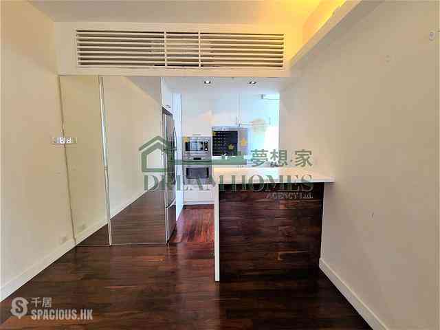 Sheung Wan - Shun Loong Building 06