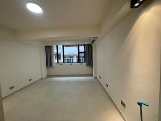 Central - 12, Gough Street 02