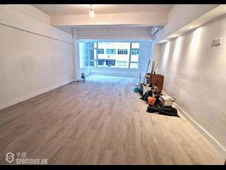 Wan Chai - 27, Queen's Road East 09
