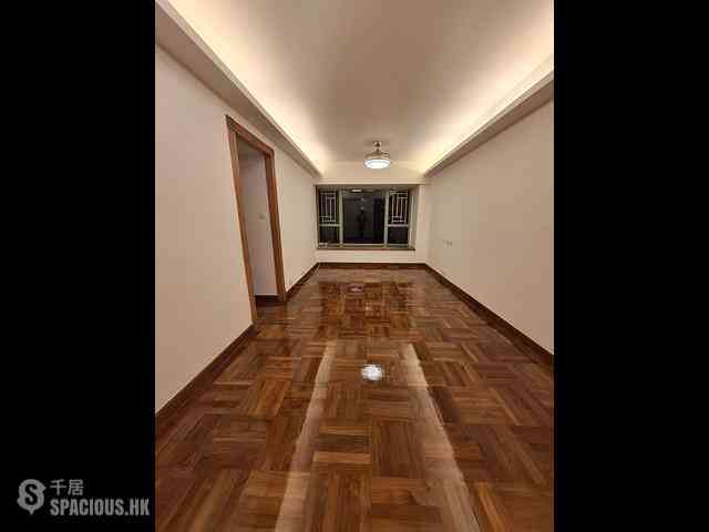 Tsing Yi - Tierra Verde Phase 1 Block 5 10