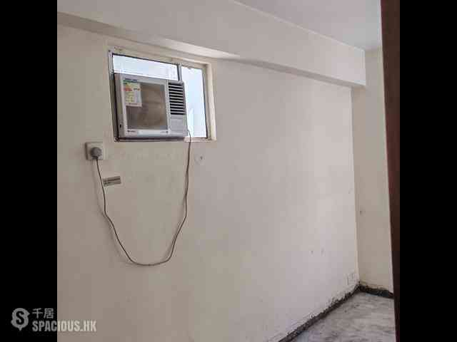 Quarry Bay - Kornhill Block Q 03