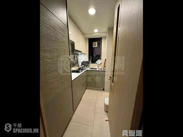 Tseung Kwan O - Alto Residences Block 5 05