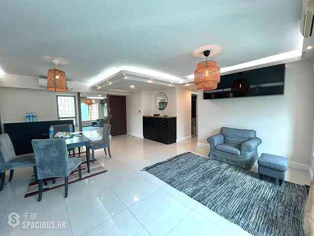 Tung Chung - Caribbean Coast Phase 3 Carmel Cove Lux Living (Tower 12) 01