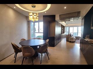 Tai Hang - Carnation Court 03
