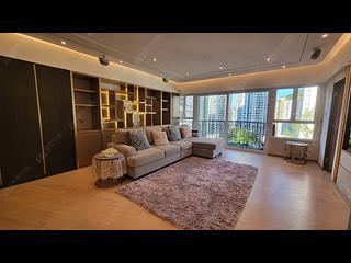 Tai Hang - Carnation Court 02