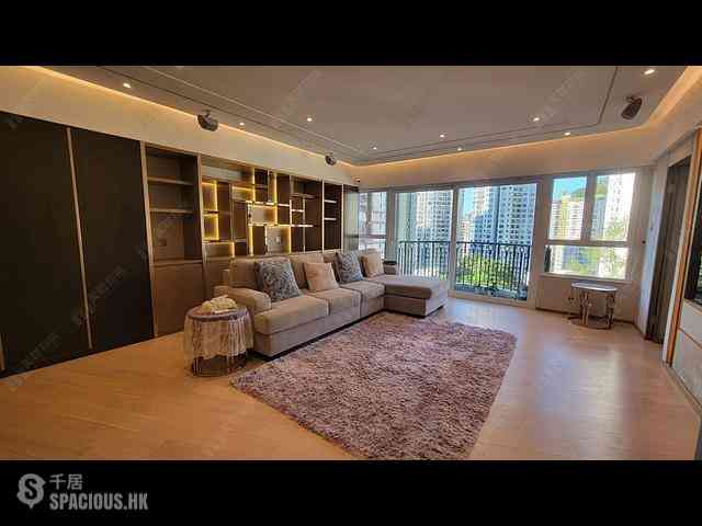 Tai Hang - Carnation Court 02