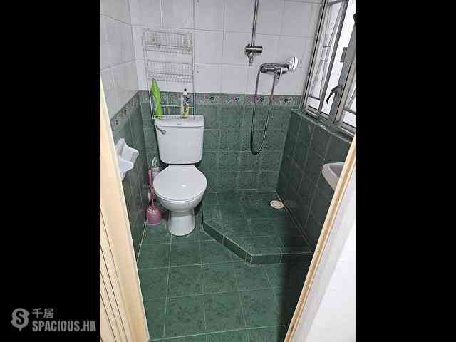 Kennedy Town - Kam Fai House 07