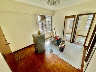 Sheung Wan - Carbo Mansion 03