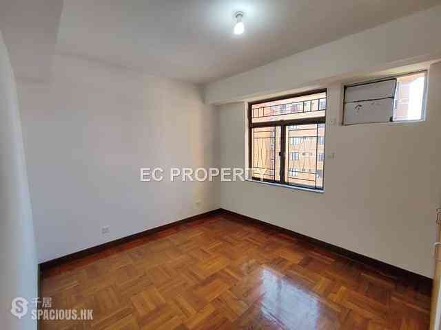 Yau Ma Tei - Wylie Court 14