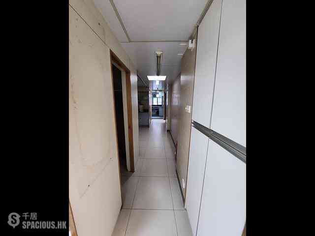 Sham Shui Po - Chak Kwan House 14