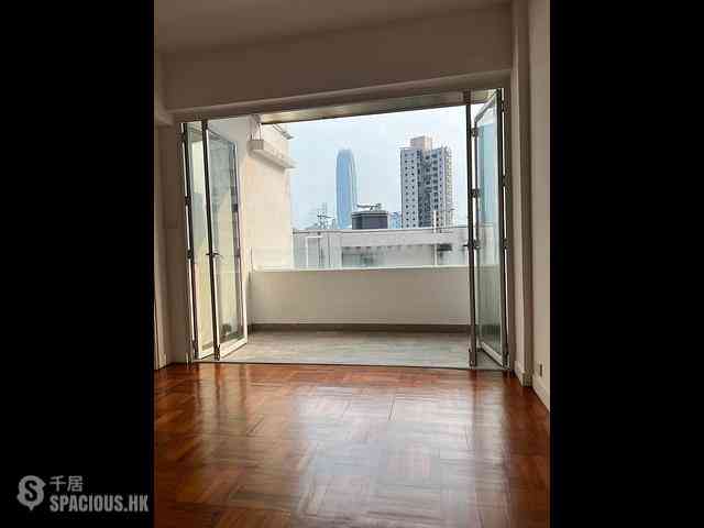 Mid Levels Central - 5G, Bowen Road 12
