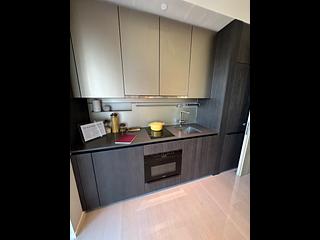 Wan Chai - 33 Kennedy Road 08