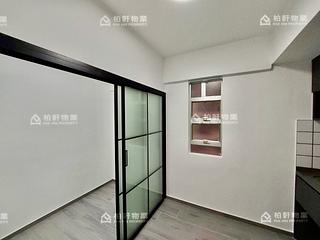 Quarry Bay - King's House 02