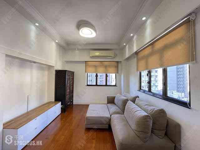 Happy Valley - Paramount Mansion 01