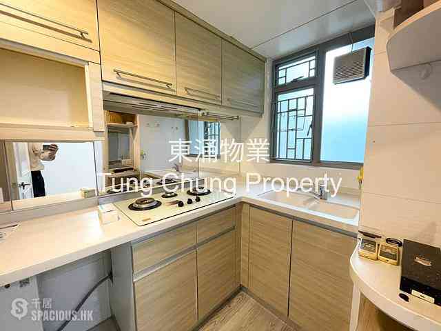 Tung Chung - Caribbean Coast Phase 4 Crystal Cove 12