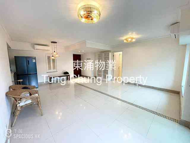 Tung Chung - Caribbean Coast Phase 4 Crystal Cove 02
