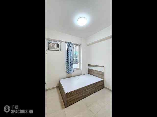 Causeway Bay - Lockhart House 06