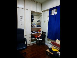Tin Hau - Pak Lee Building 02