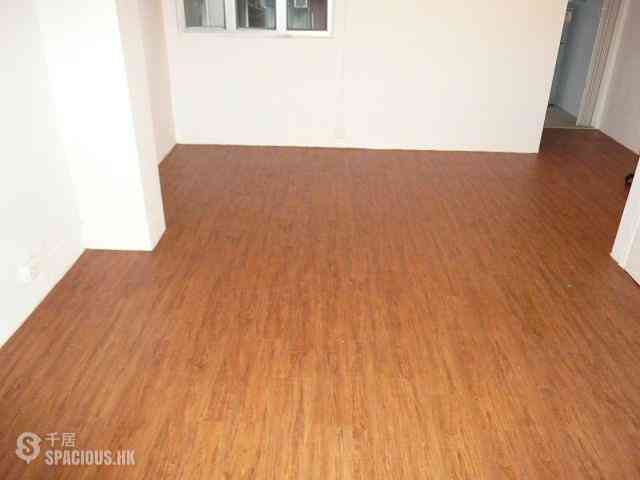 Sai Ying Pun - 99A-99B, High Street 03