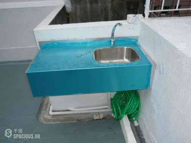 Sai Ying Pun - 99A-99B, High Street 18