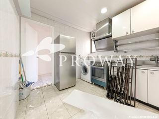 Tai Hang - 3-3E, Wang Fung Terrace 06