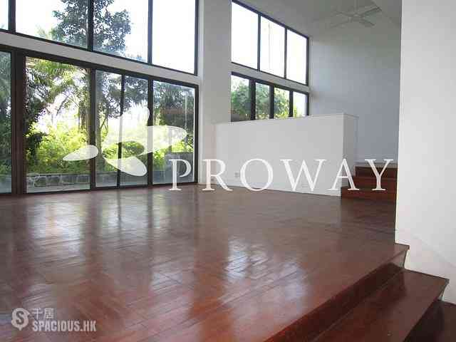 Stanley - Stanley Knoll 01