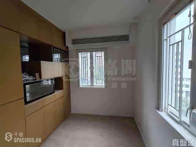 Braemar Hill - Evelyn Towers 03