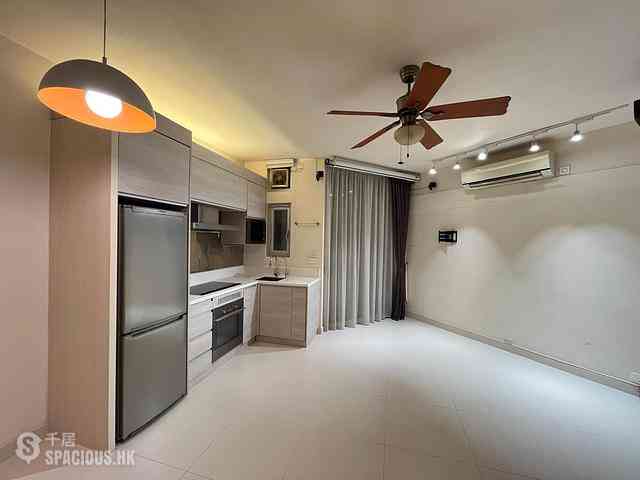 Kennedy Town - Hee Wong Terrace Block 4 01