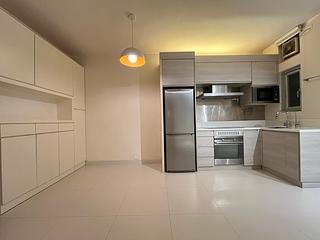 Kennedy Town - Hee Wong Terrace Block 4 03