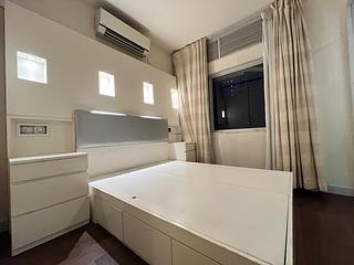 Kennedy Town - Hee Wong Terrace Block 4 04