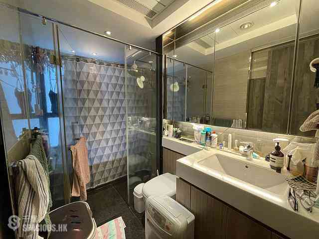 Tung Chung - The Visionary Tower 6 10