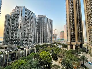 Tung Chung - The Visionary Tower 6 03