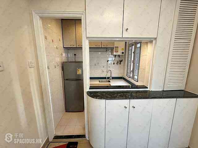 Sheung Wan - Sea View Mansion 04