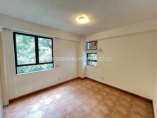 Happy Valley - Elegant Terrace 06