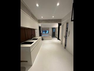 Central - 13, Peel Street 07