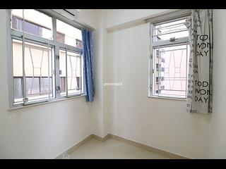 Wan Chai - Yen Men Building 04