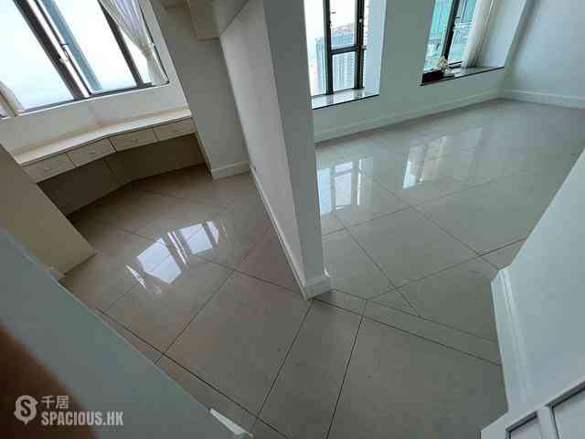 Tung Chung - Caribbean Coast Phase 3 Carmel Cove Lux Living (Tower 12) 02