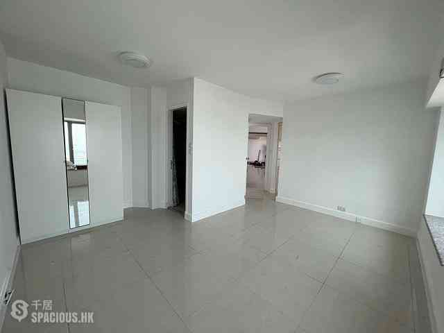 Tung Chung - Caribbean Coast Phase 3 Carmel Cove Lux Living (Tower 12) 03
